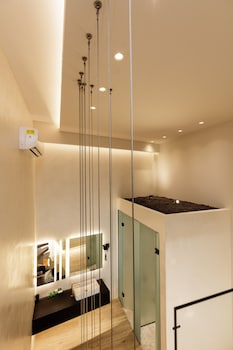 kahlua boutique hotel and suites