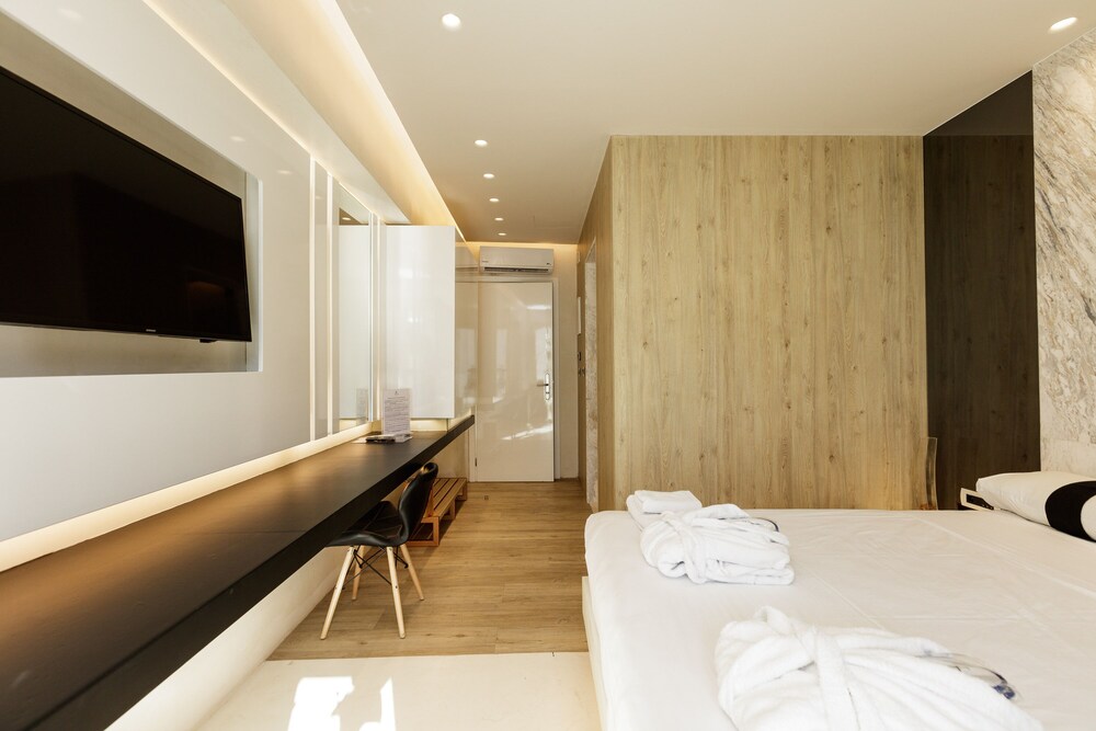 kahlua boutique hotel and suites