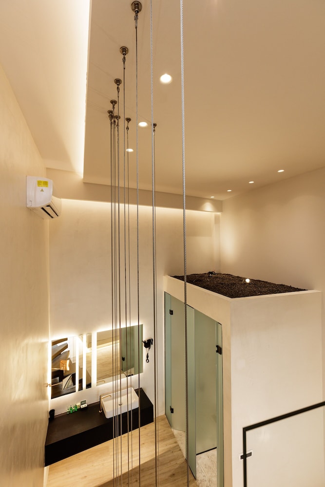 kahlua boutique hotel and suites