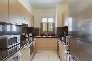 aphrodite hills residences apartments