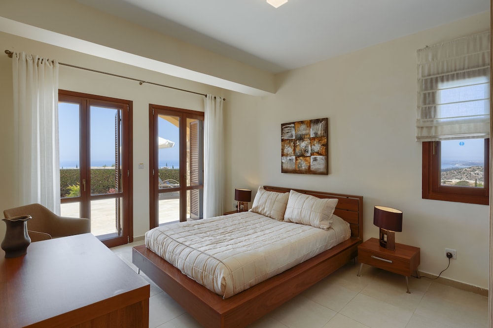 aphrodite hills residences apartments
