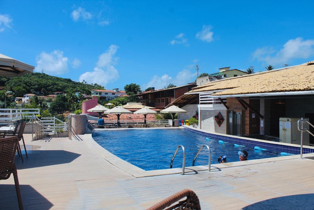 pipas bay