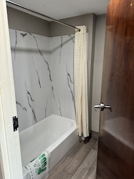nola inn and suites