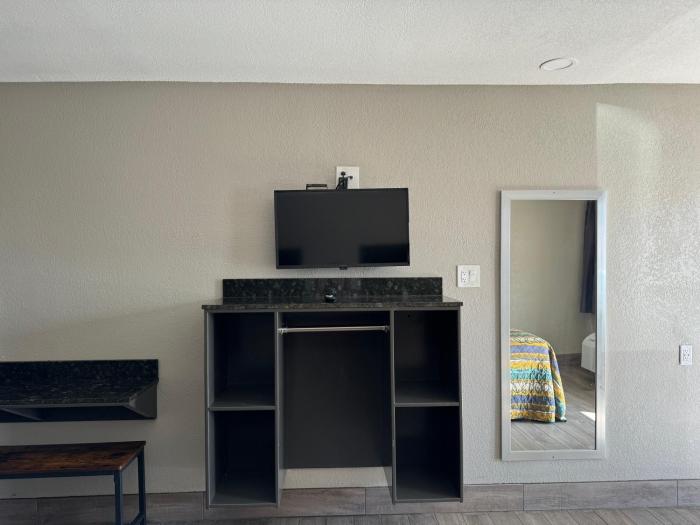 nola inn and suites