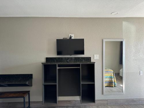 nola inn and suites