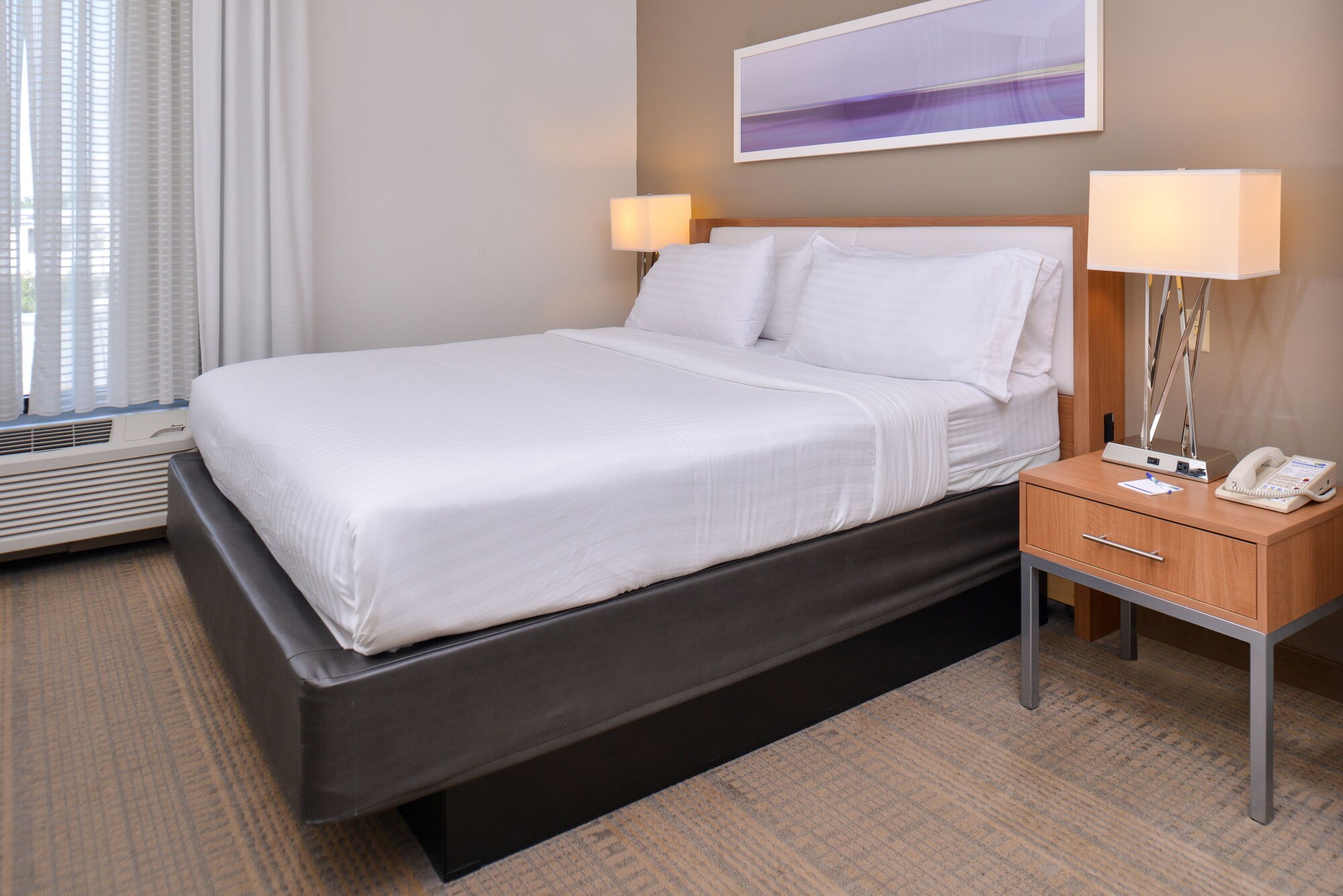 holiday inn express and suites new orleans airport