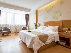 greentree inn jiangyin renmin dong road liangchen square