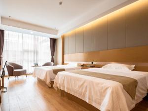 greentree inn jiangyin renmin dong road liangchen square
