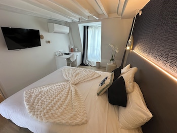 opera deauville hotel
