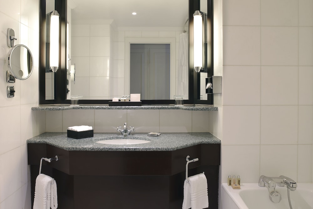 paris marriott champs elysees hotel