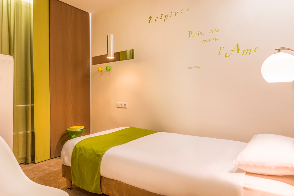 hotel cervantes paris by happyculture