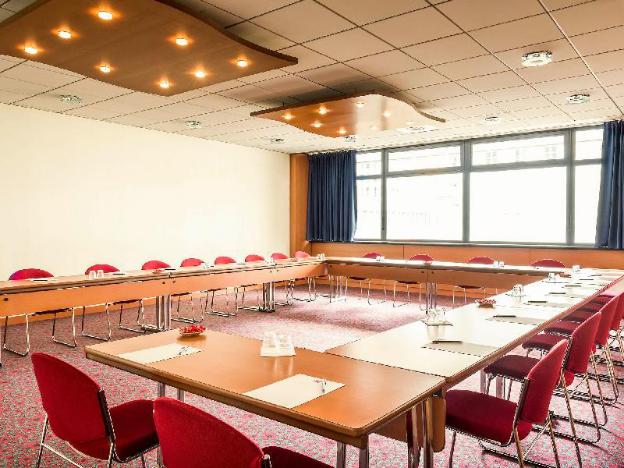 ibis paris 17 clichy batignolles