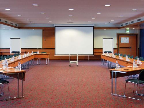 ibis paris 17 clichy batignolles