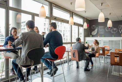 ibis paris 17 clichy batignolles