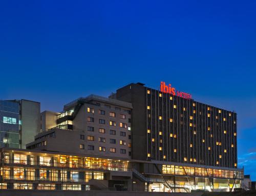 ibis paris 17 clichy batignolles