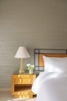 grand mercure petra