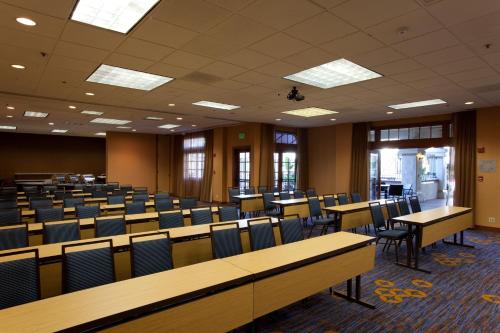 courtyard by marriott old town