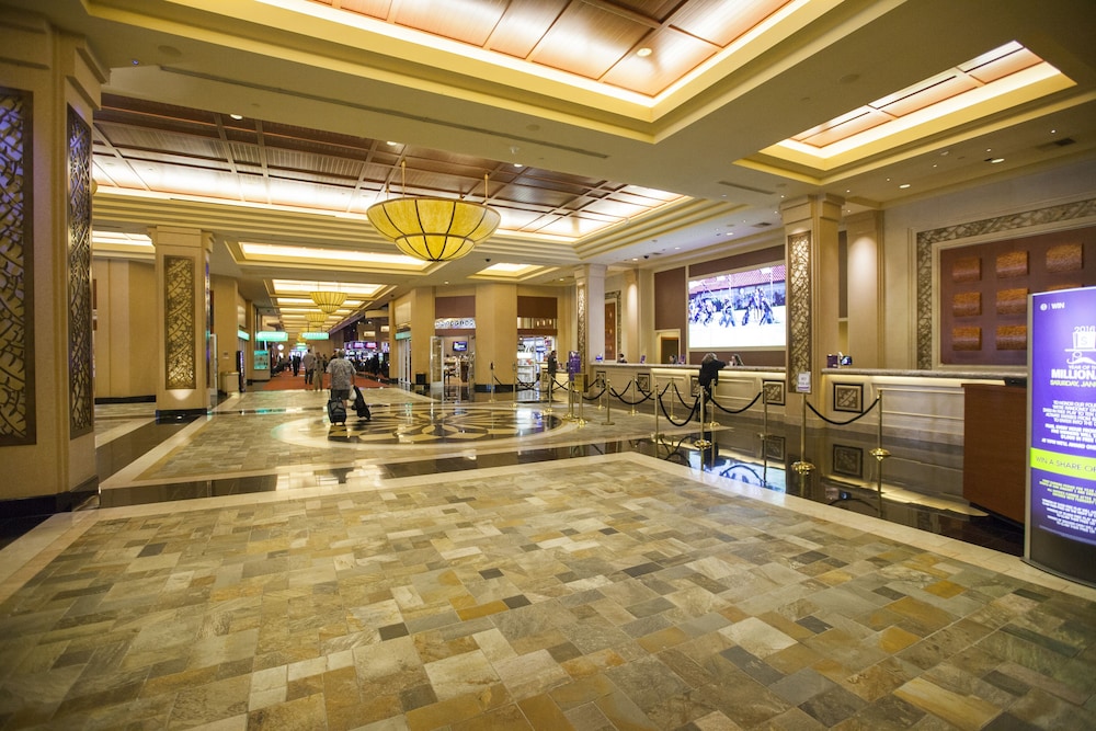 harrahs resort southern california