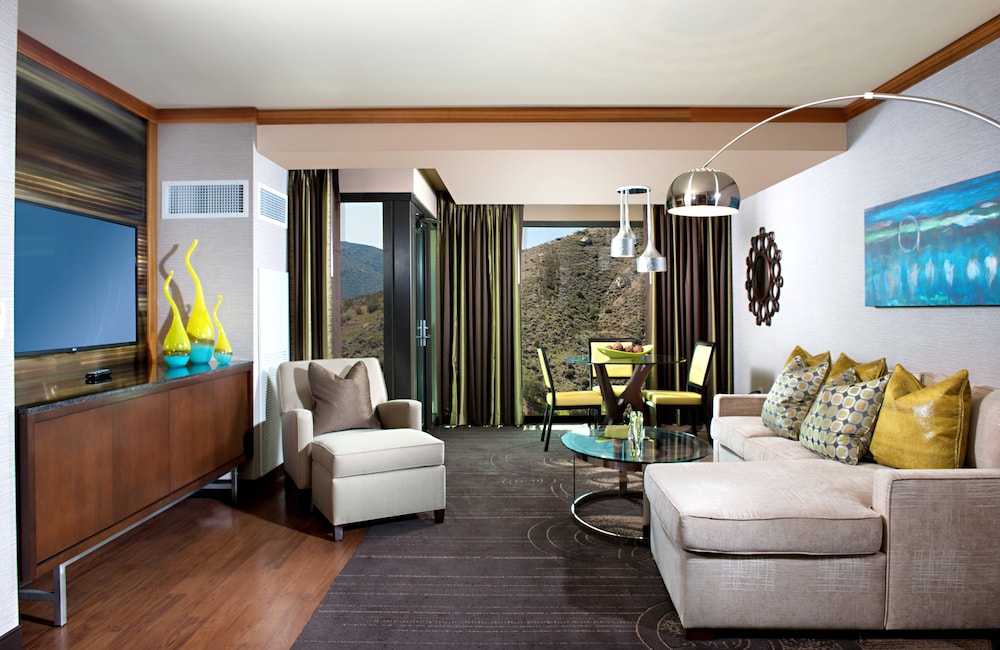 harrahs resort southern california