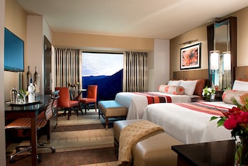 harrahs resort southern california
