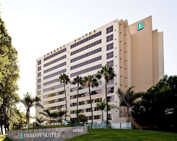 embassy suites by hilton san diego la jolla