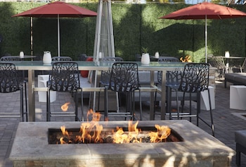 embassy suites by hilton san diego la jolla