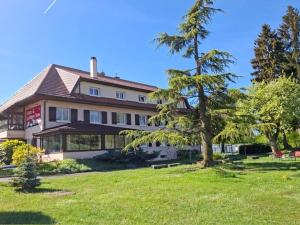 hotel the originals rey du mont sion saint julien en genevois sud ex