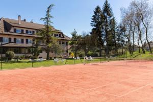 hotel the originals rey du mont sion saint julien en genevois sud ex