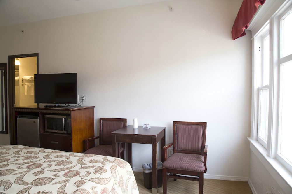 harborview inn and suites san diego harbor