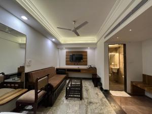 Hotel Moti Palace,Belanganj>>Agra,3 star