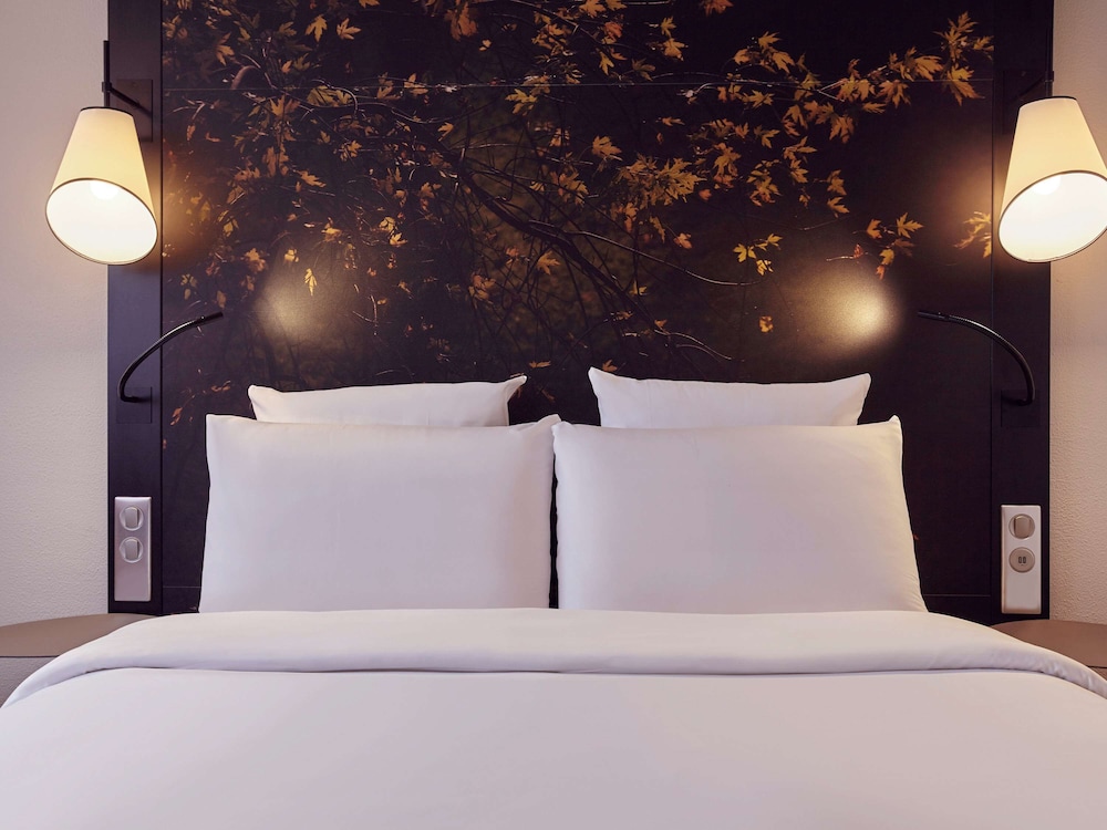 mercure paris la defense