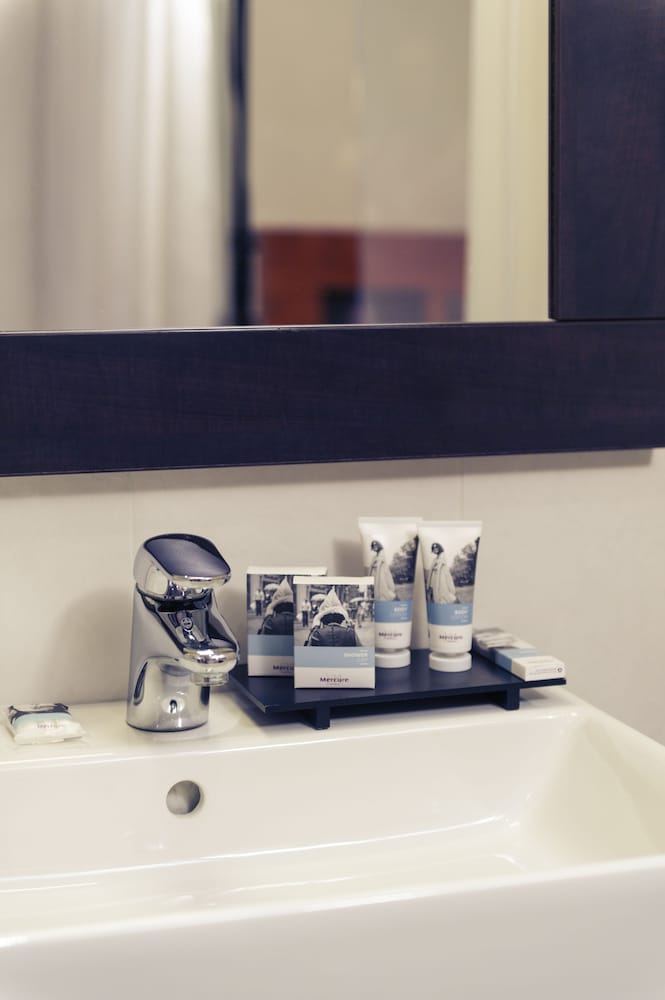 mercure paris la defense