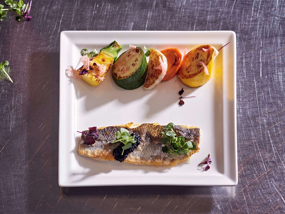 mercure paris la defense