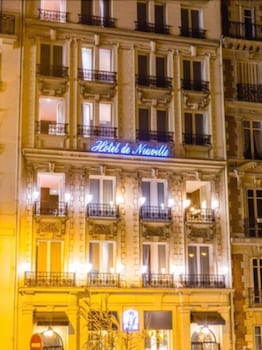 neuville arc de triomphe