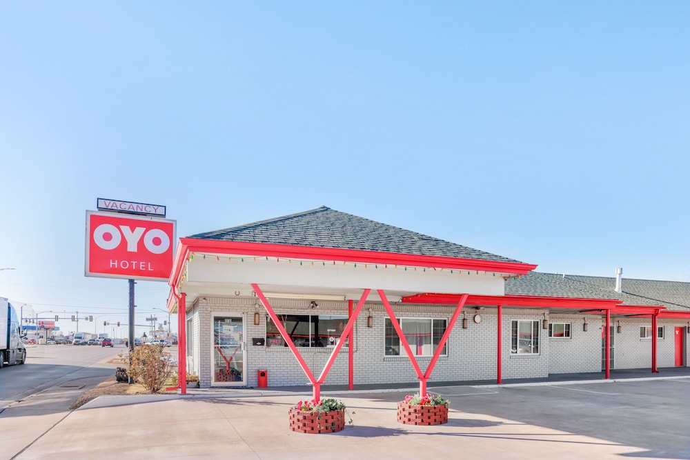 oyo hotel liberal kansas