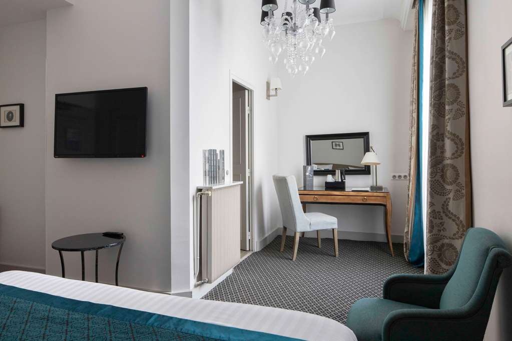 bradford elysees astotel