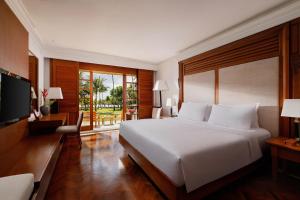 nusa dua beach hotel and spa chse certified