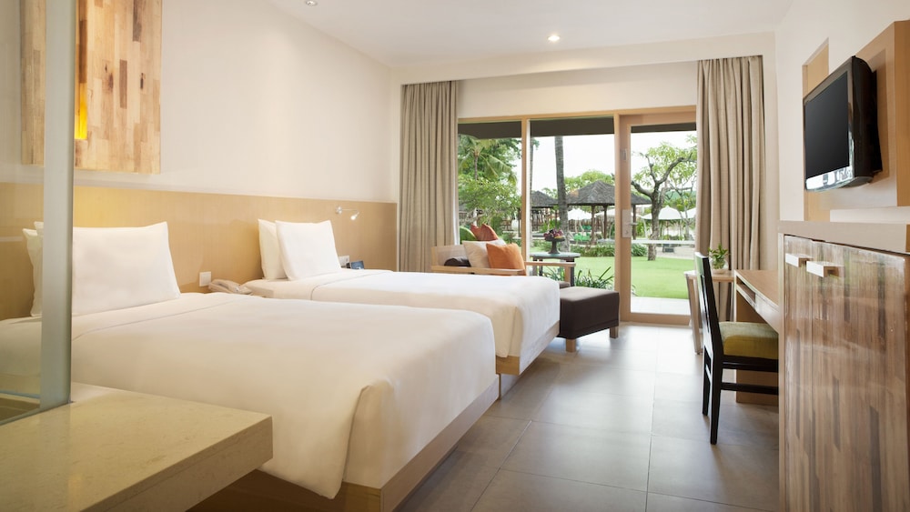 holiday inn resort baruna bali by ihg