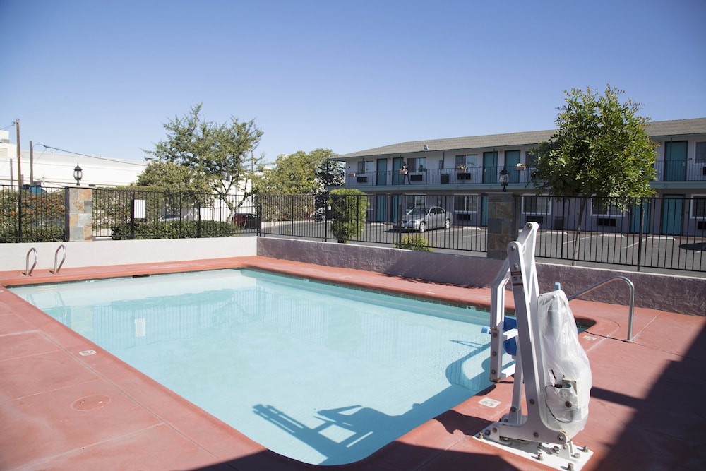 studio 6 national city ca naval base san diego