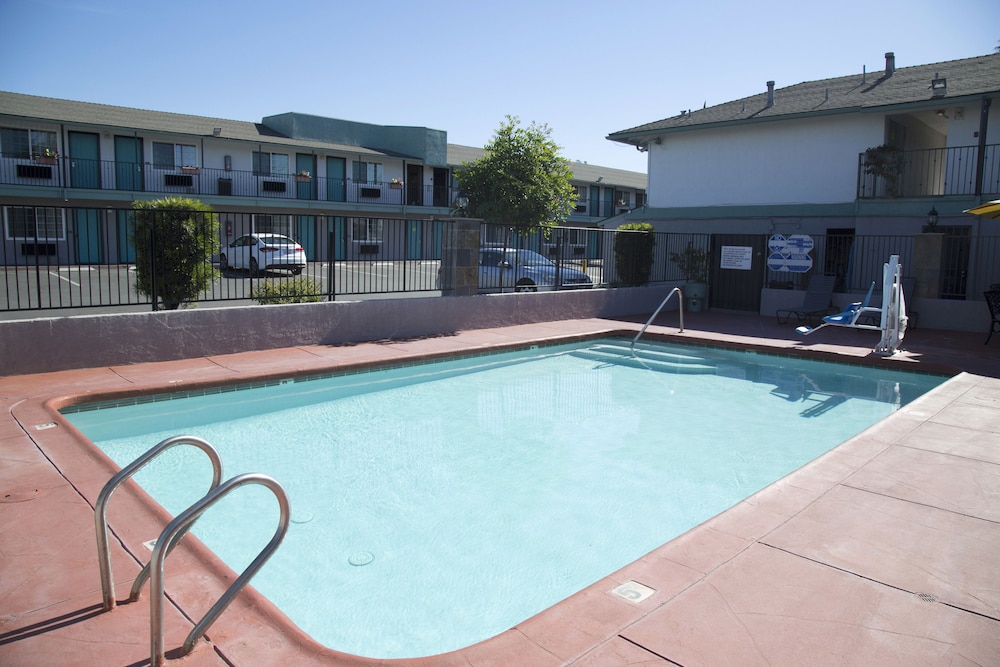 studio 6 national city ca naval base san diego