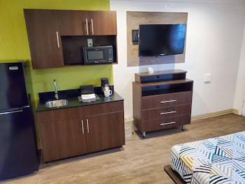 studio 6 national city ca naval base san diego