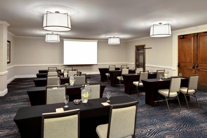 courtyard by marriott san diego downtown