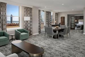 courtyard by marriott san diego downtown