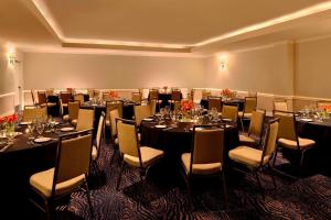 courtyard by marriott san diego downtown