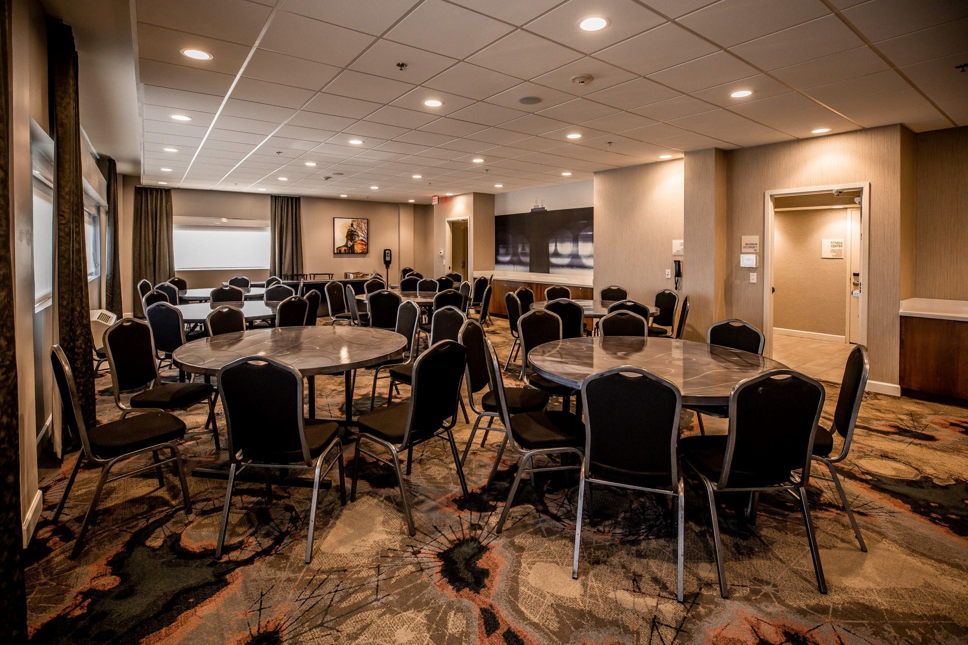 hotel indigo harrisburg hershey by ihg