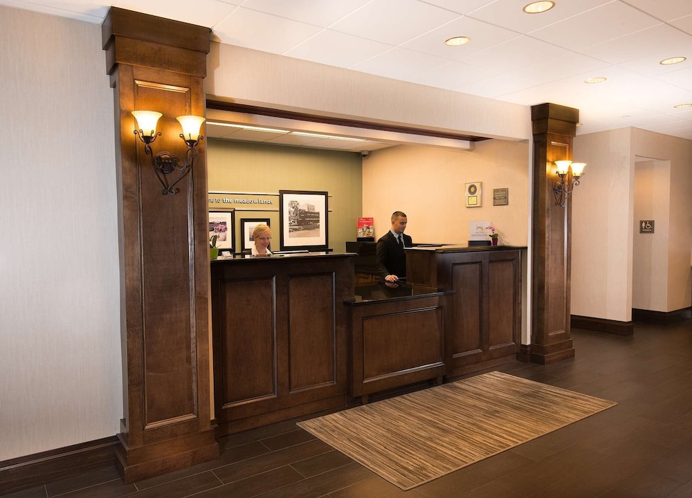 hampton inn carlstadt at the meadowlands
