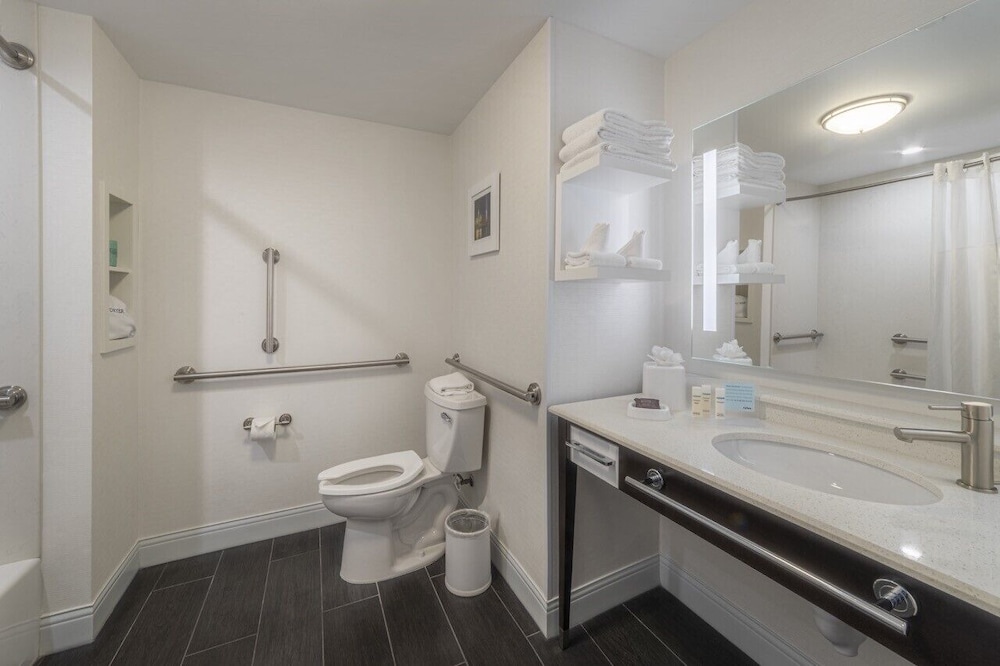 hampton inn carlstadt at the meadowlands