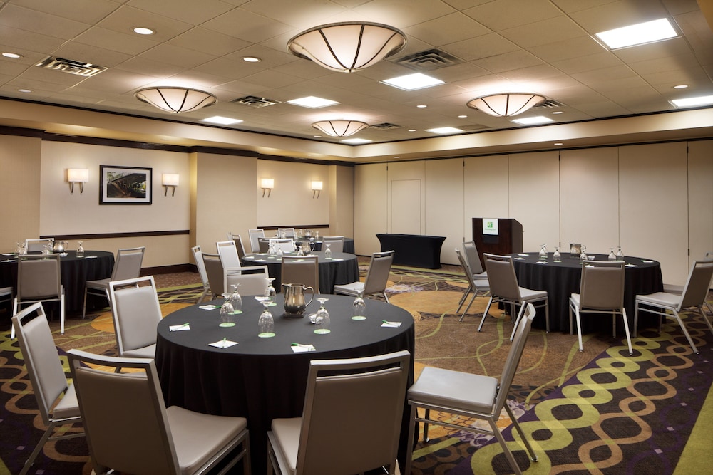 holiday inn clark newark area by ihg