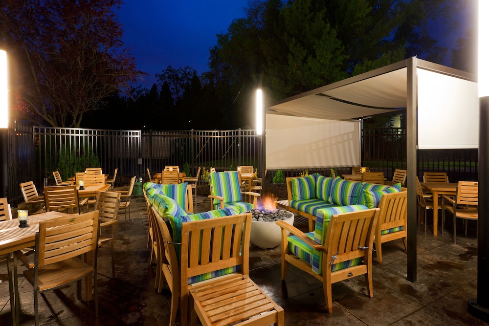 holiday inn clark newark area by ihg