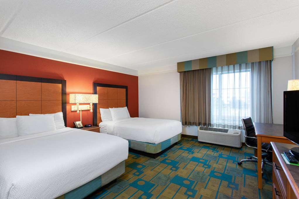 la quinta inn and suites by wyndham jacksonville butler blvd